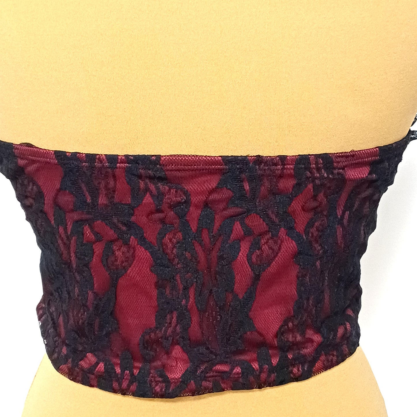 Bustier Bordeaux con Pizzo Nero e Lacci – Top Gotico