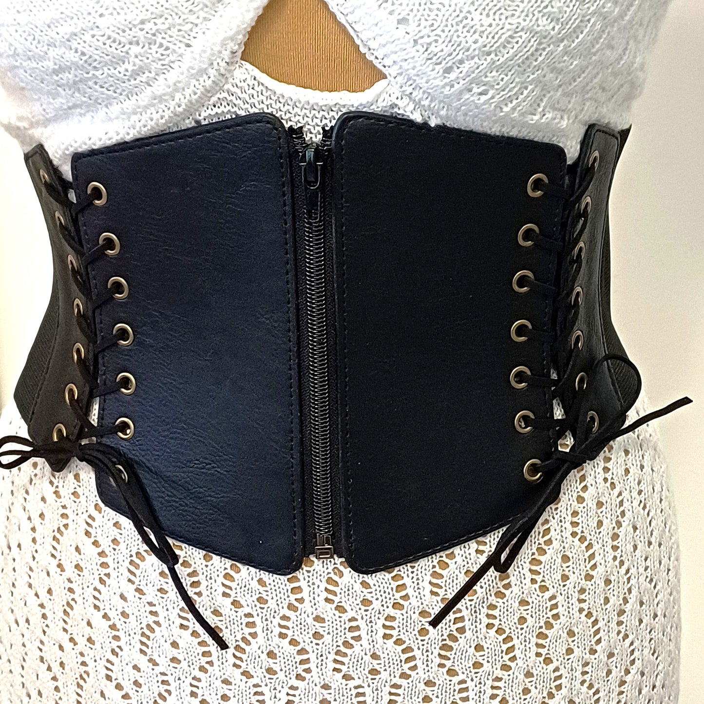 Corsetto Cintura in Ecopelle Nera Gotico