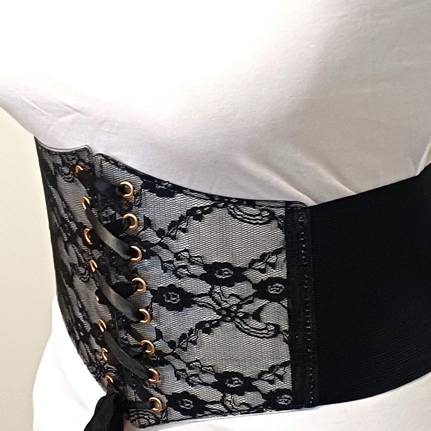 Bustier Bordeaux con Pizzo Nero e Lacci – Top Gotico