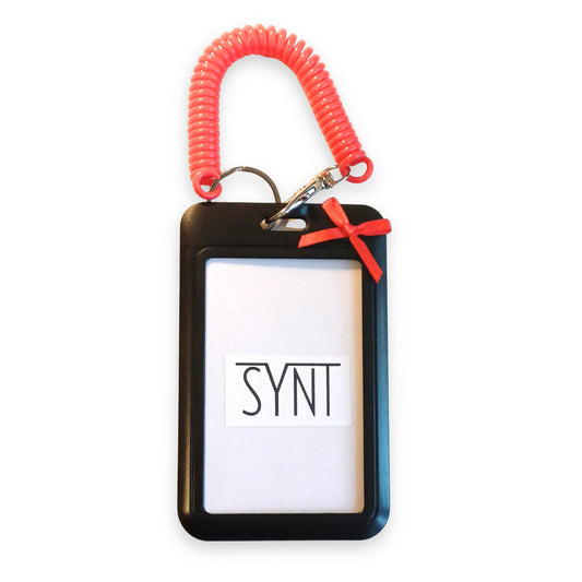 Photocard holder con portachiavi a spirale e fiocchetto 55x85mm vista frontale